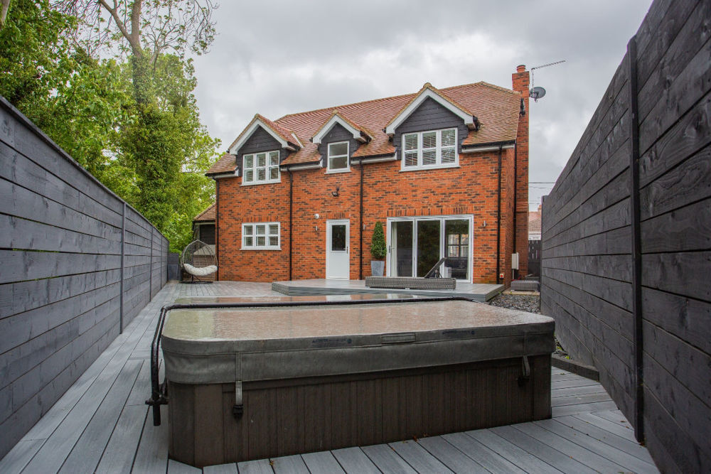 hot tub decking