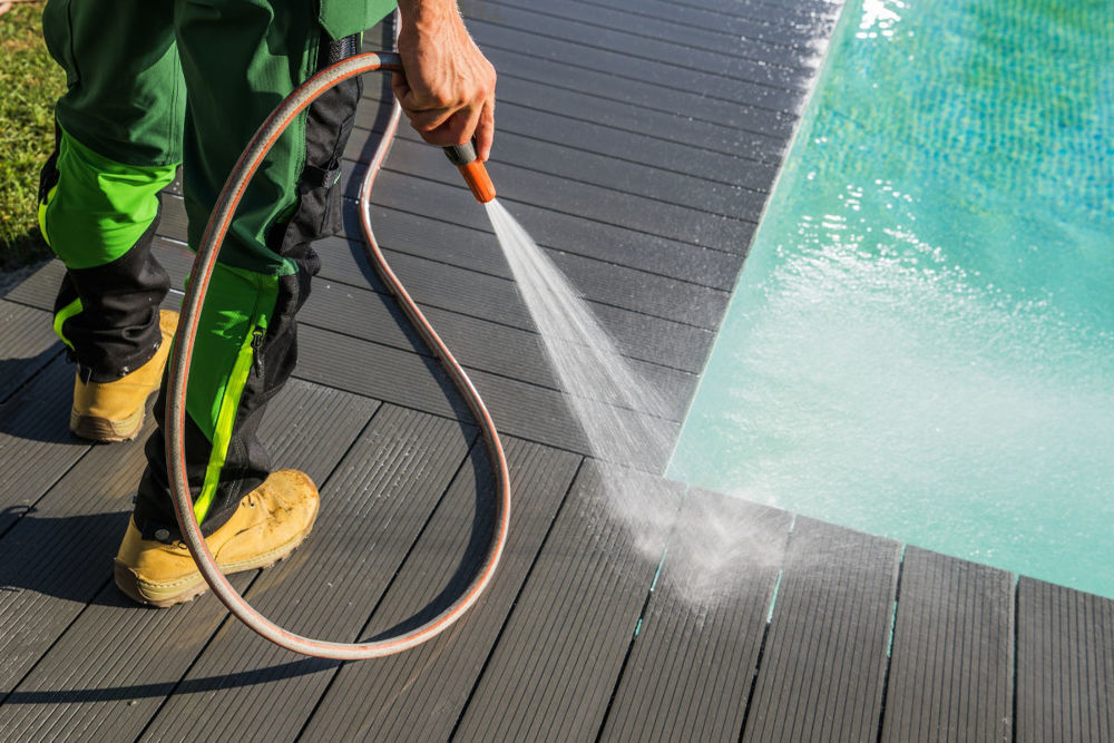 Cleaning decking